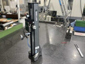 TRIMOS Digitales Höhenmessgerät