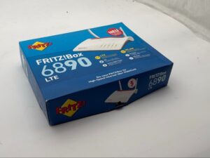 AVM FRITZ!Box 6890 LTE AVM FRITZ!Box 6890 LTE