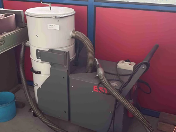 ESTA Industriesauger