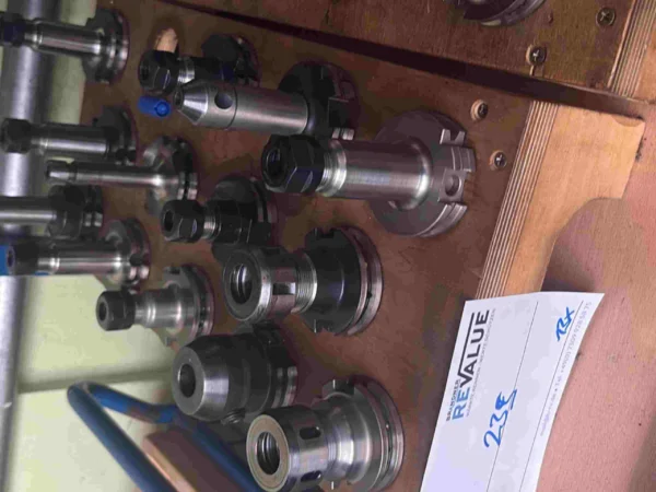 SK40 Werkzeugaufnahmen mit Fräsern