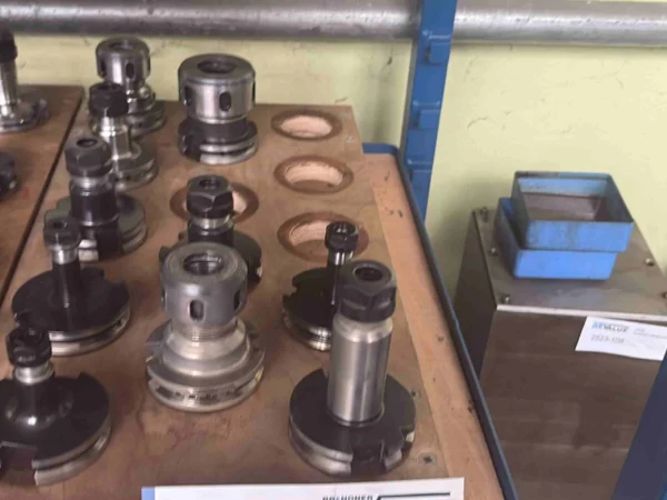 SK40 Werkzeugaufnahmen mit Fräsern