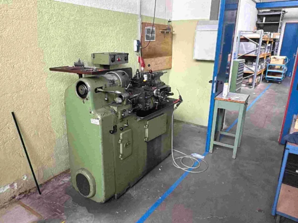 BOLEY Leit-/Zugspindeldrehmaschine