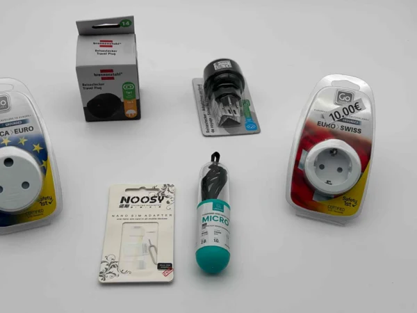 Konvolut Reiseadapter