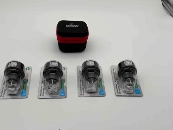 Konvolut Reisestecker/-adapter