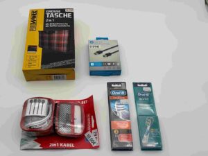 Konvolut Reise-/Elektronikzubehoer