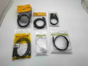 IT-Kabel und Adapter Konvolut