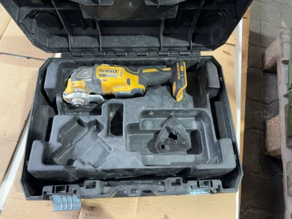 DeWalt DCS355 Akku-Multifunktionswerkzeug
