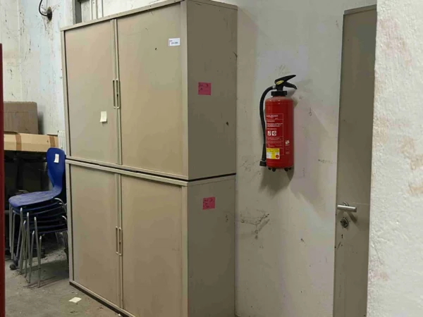 Aktenschrank beige, 2-flügelig, 2 Stück (gestapelt)