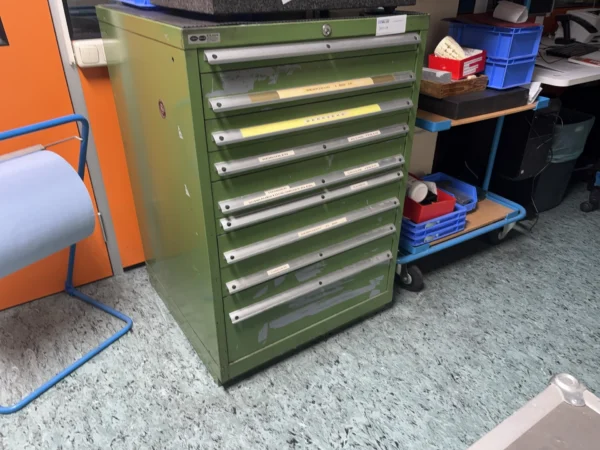 Schubladenschrank