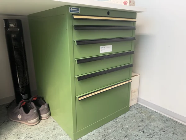 Hoffmann Schubladenschrank