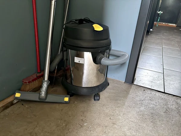 Industriesauger KÄRCHER NT 27/1 Me Adv