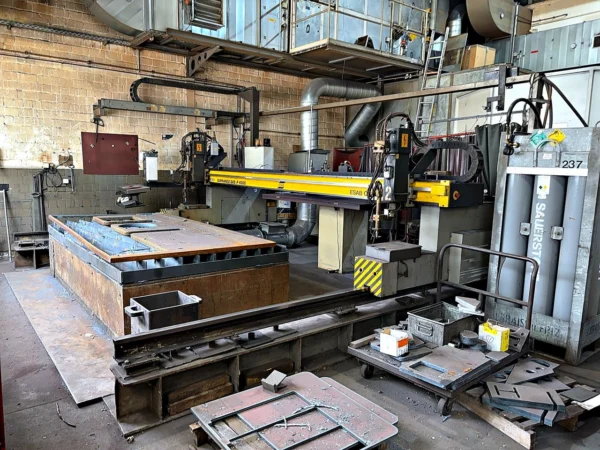 Brennschneidmaschine ESAB Suprarex SXE-P1 4500