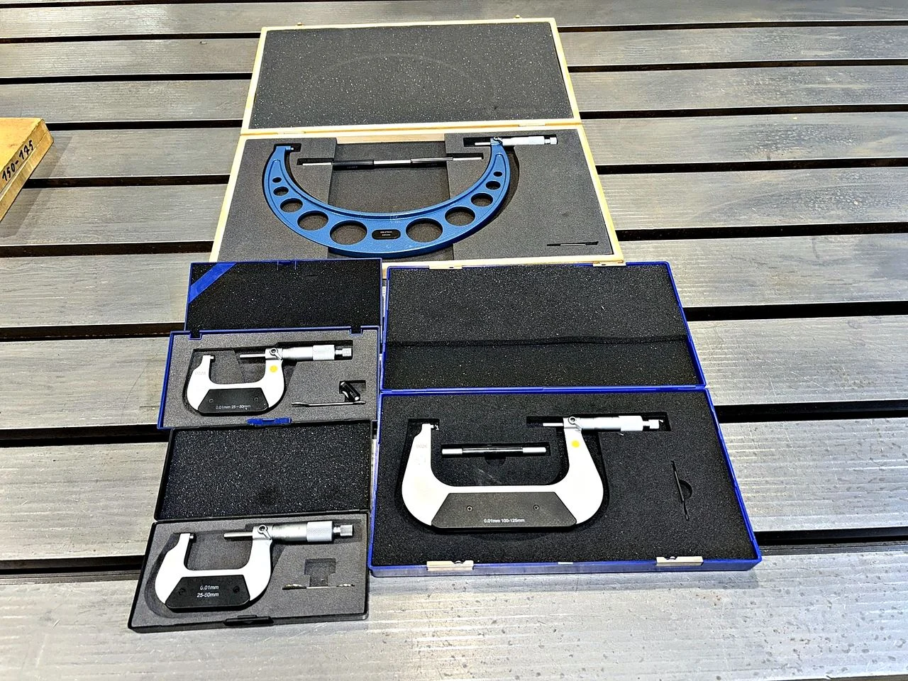 2609-1046_1