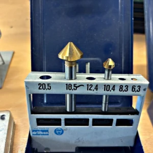 2616-1067_4