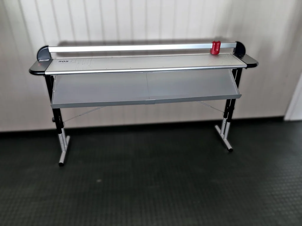 Rollenschneidemaschine