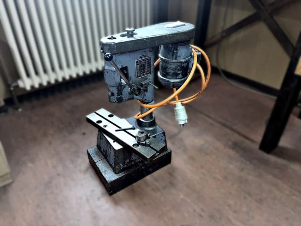 Georgii Kobold Tischbohrmaschine