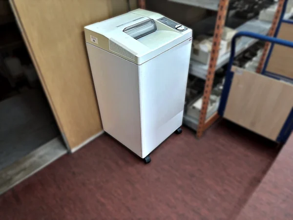 IDEAL 2604 CC Aktenvernichter