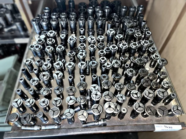 Spannzangen 147 E und 162 E, 133 Stück