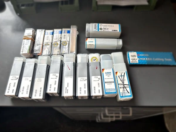 Posten Stech- und Abstechwerkzeuge