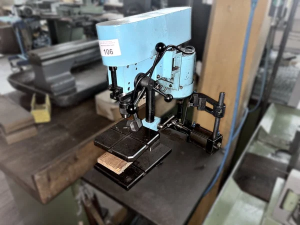 Tischbohrmaschine