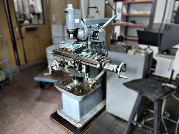 STEINEL SH4 Fräsmaschine