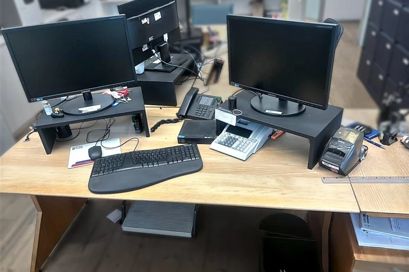Standortauflösung Mocopinus GmbH & Co. KG Karlsruhe | Büroausstattung, EDV-Arbeitsplätze, Lager- & Betriebsausstattung, Drucklufttechnik