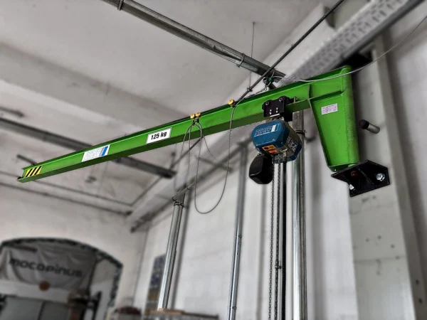 Pfaff-silberblau AW 1,25-4,0 Wandschwenkkran 125 kg mit Elektrokettenzug