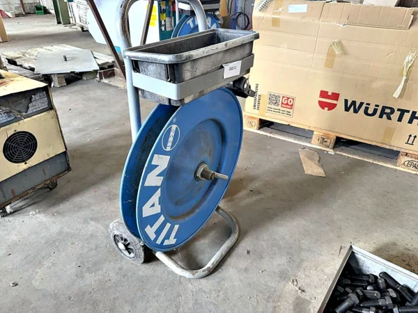 Titan Abrollwagen für Umreifungsband