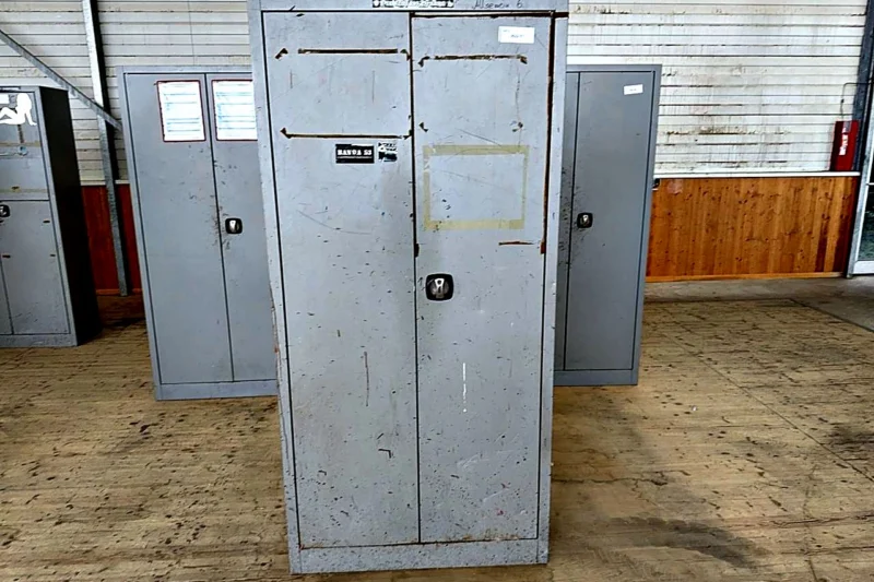 Standortauflösung PERI Schalungsbau Bobenheim-Roxheim | Schweißtechnik, Lager- & Betriebsausstattung, Schrauben- & Kleinteilebestände