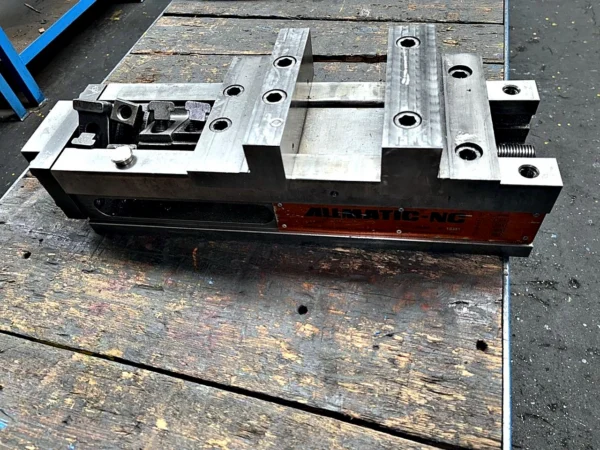 Allmatic NC LC 160/200 Hochdruck-Maschinenschraubstock