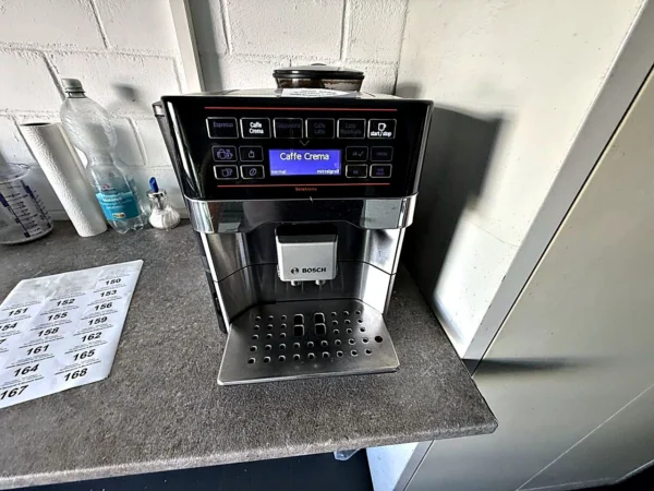 Bosch VeroAroma Kaffeevollautomat ohne Inhalt