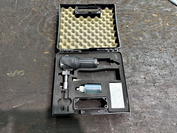 Druckluft-Schleifgerät im Koffer