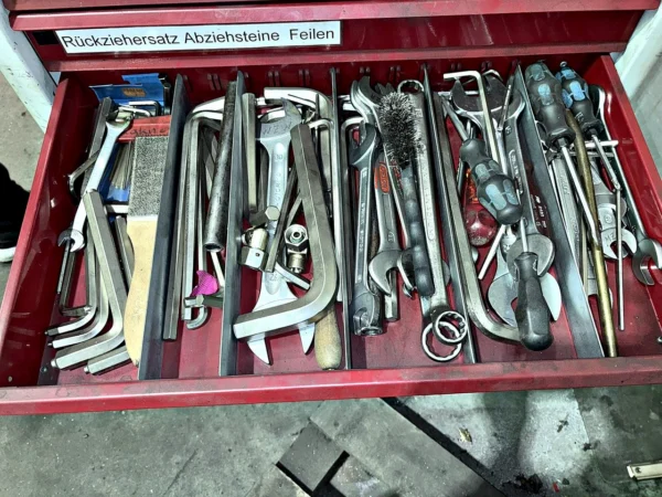 Posten Handwerkzeuge