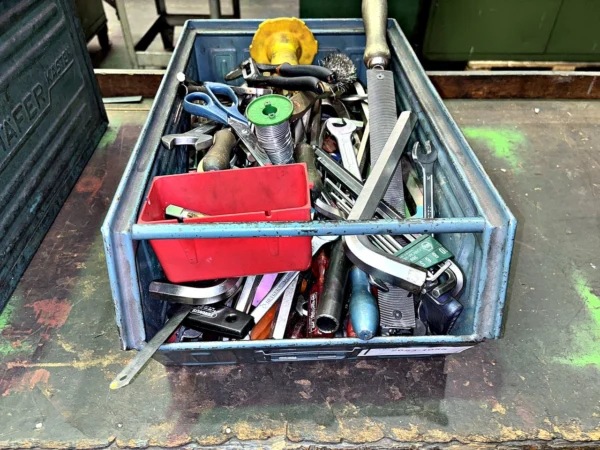 Posten Handwerkzeuge