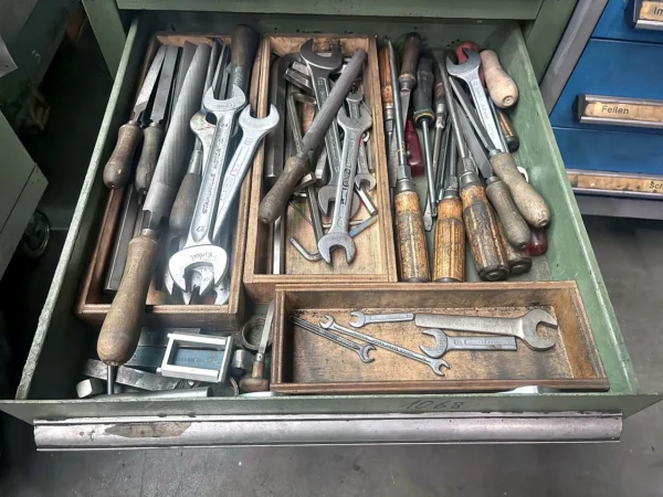 Posten Handwerkzeuge