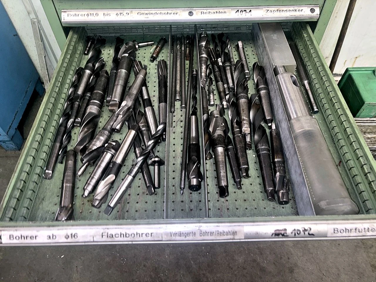 2623-1072_1