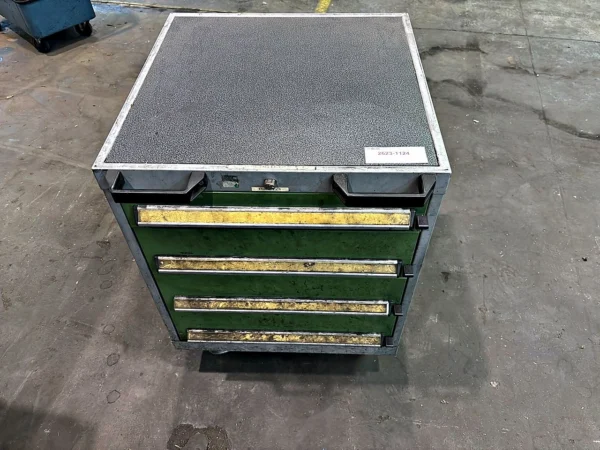 Werkzeugschubladenschrank mit Inhalt