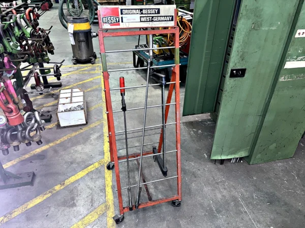 BESSEY Zwingenwagen