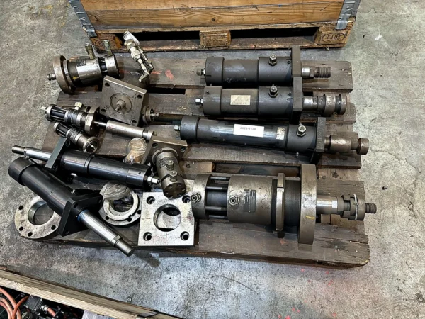 Posten Hydraulikzylinder