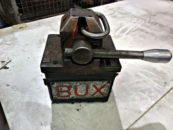 BUX CM-400 Lasthebemagnet