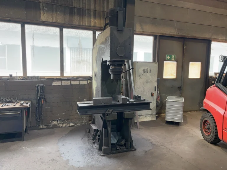 Hydraulische Einständerpresse Fritz Müller HEP 40