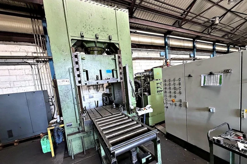 Hydraulische Tiefziehpresse